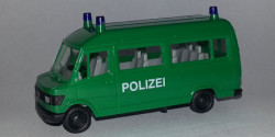 Mercedes Benz 207 D MTW Polizei